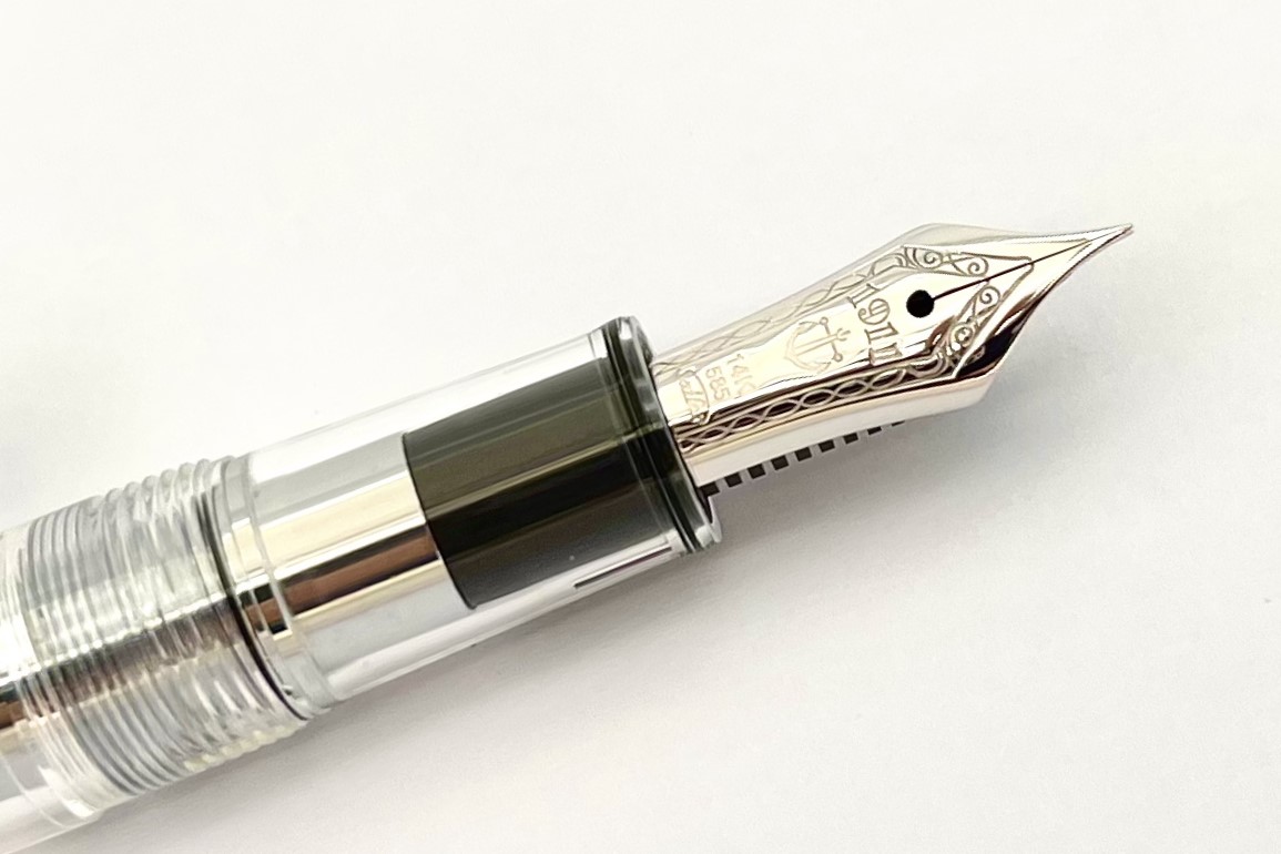 SailorProGearSlimClearDemoRhodiumTrimFountainPen_L